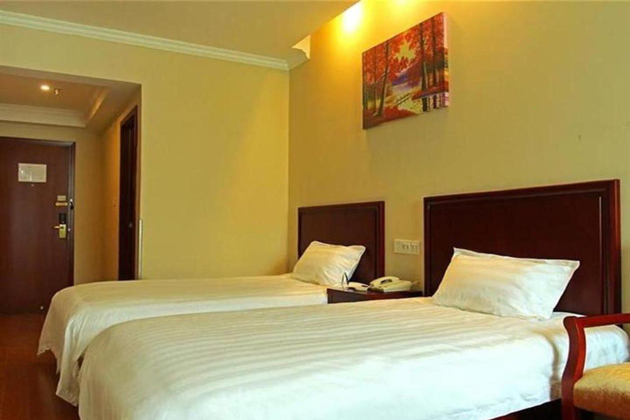 Greentree Inn Guangdong Guangzhou Jichang Road Express Hotel מראה חיצוני תמונה